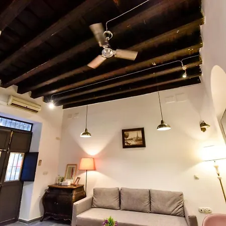 The Arenal Nook - Only Adults 0 شقة إشبيلية