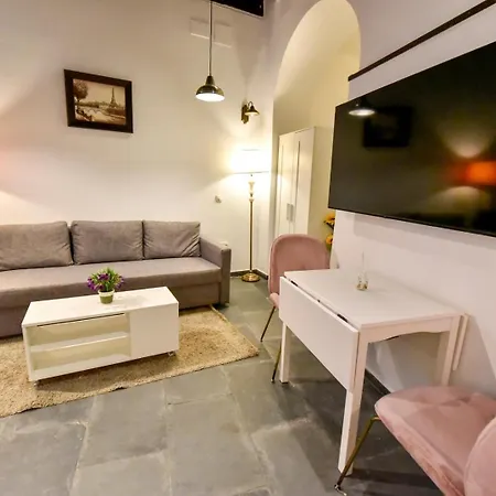 The Arenal Nook - Only Adults 0
